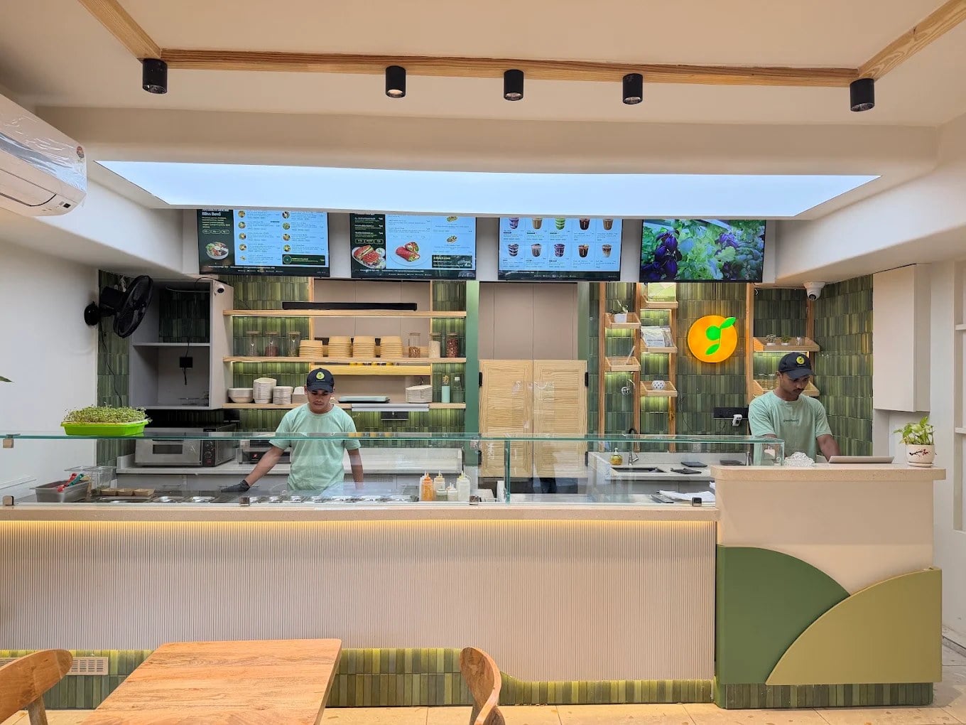 Green Feast, C-Scheme